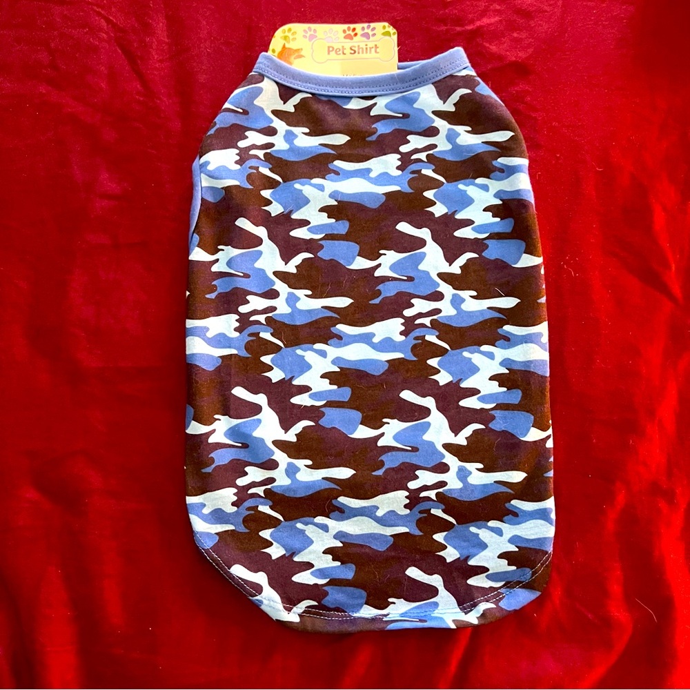 Pet Shirt Size Medium Blue Camo, REFER TO SIZE CHART PROVIDED!!